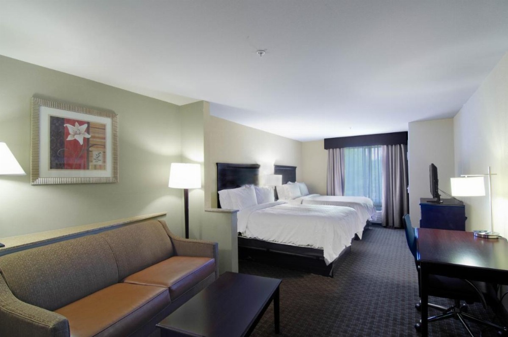 Springdale Inn & Suites Image 11