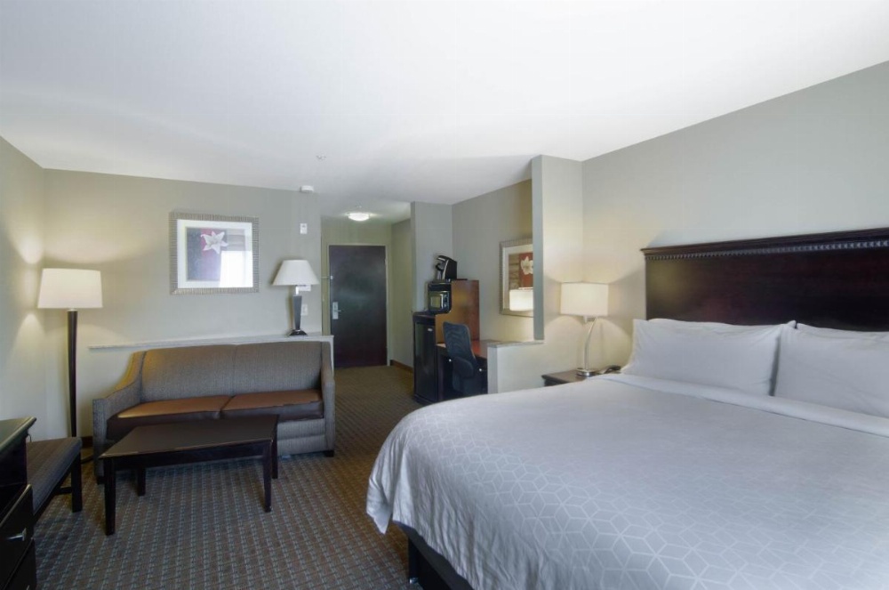 Springdale Inn & Suites Image 21
